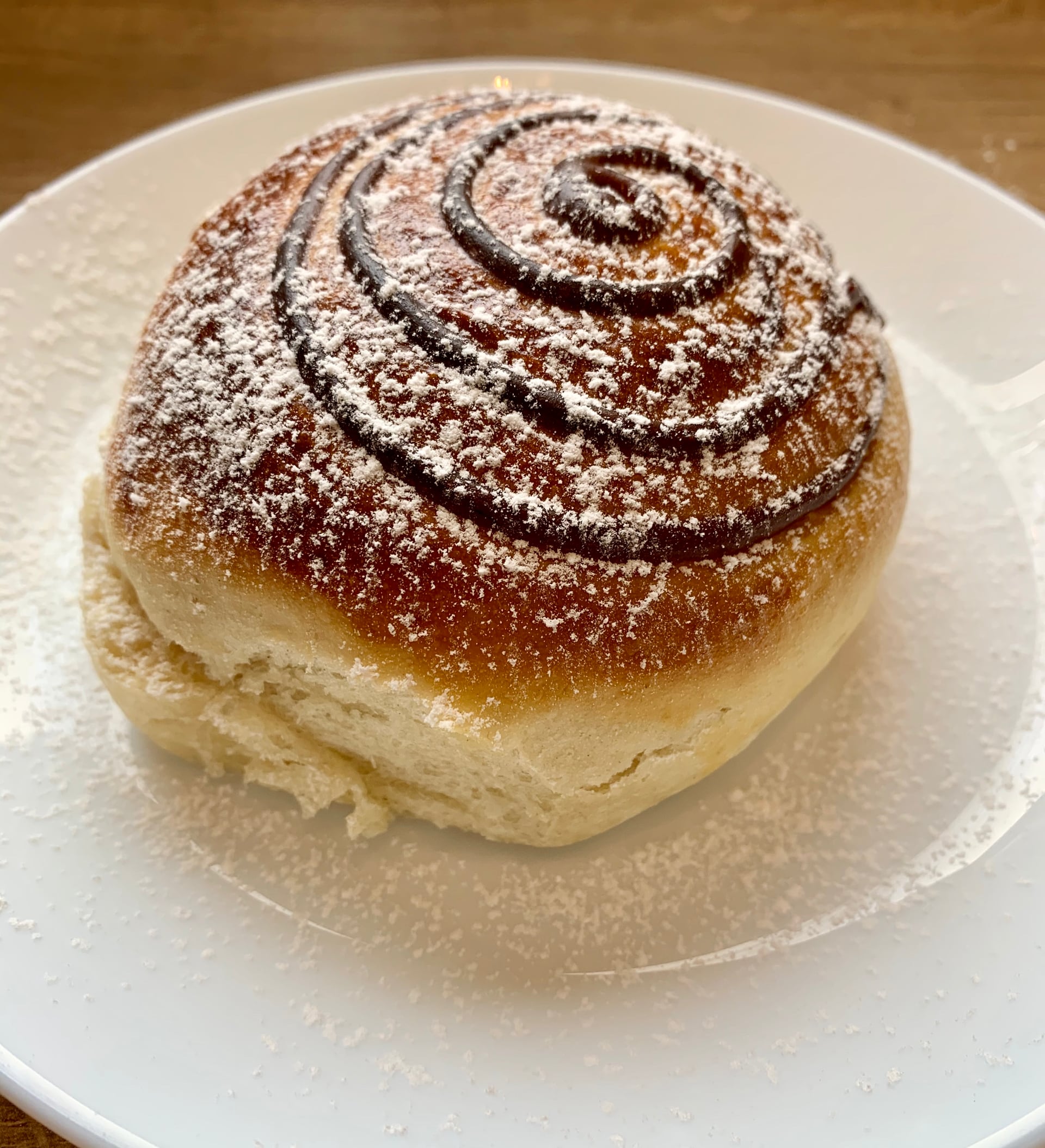 You are currently viewing Brioche gefüllt mit Crema Pasticcerà