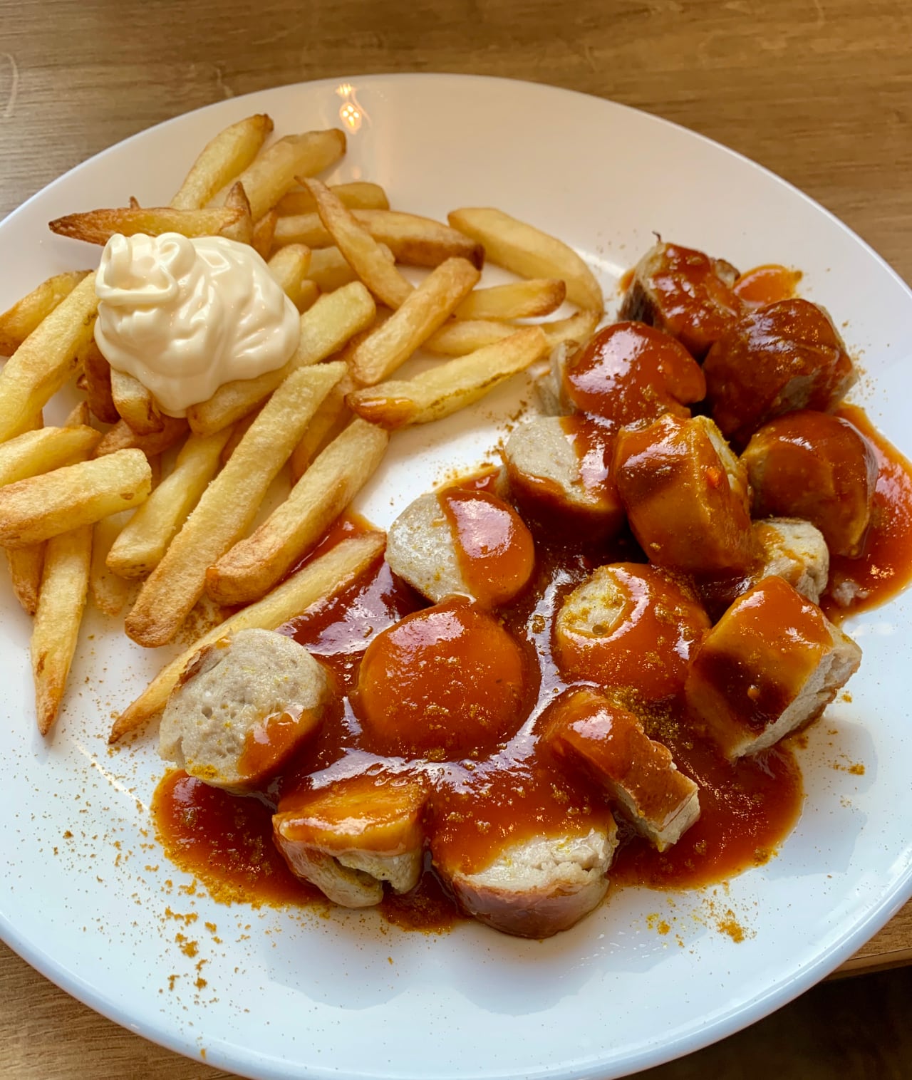 You are currently viewing Currywurst aus der Ofenhexe