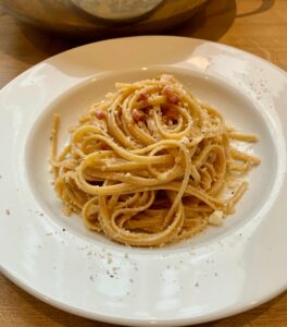 Read more about the article Spaghetti Carbonara aus der Edelstahl Wokpfanne