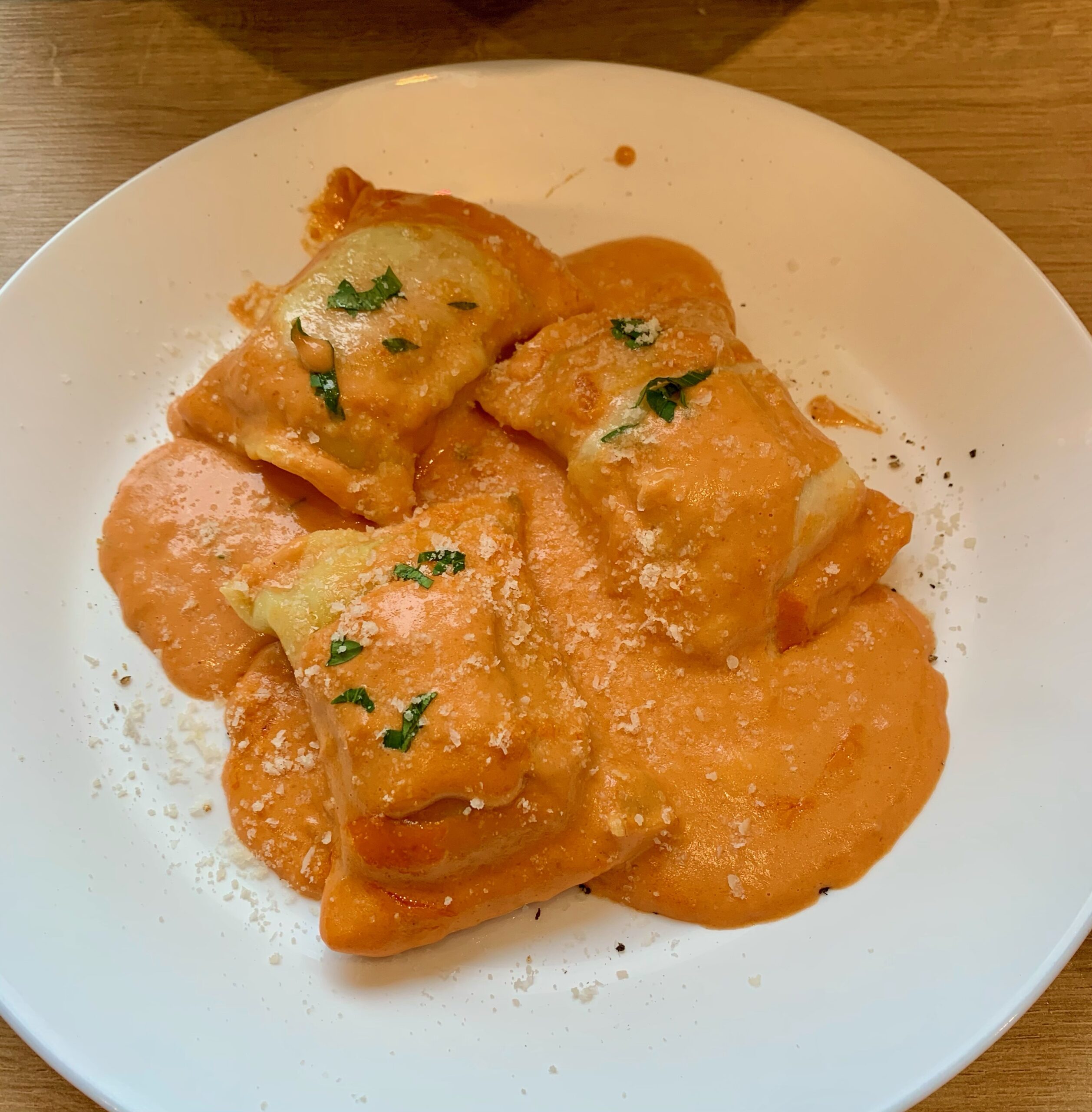 You are currently viewing Überbackene Maultaschen aus der Ofenhexe – TM Rezept (3-4 Portionen)