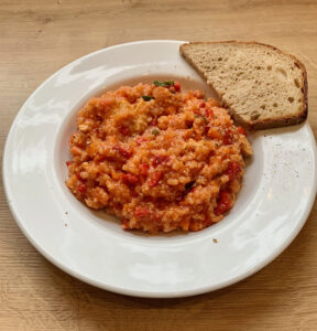 Read more about the article Hähnchen-Gemüsepaella aus der Edelstahl Antihaftpfanne