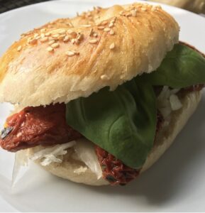 Read more about the article türkisch Acta Brötchen vom großen Ofenzauberer plus (9Stk.)