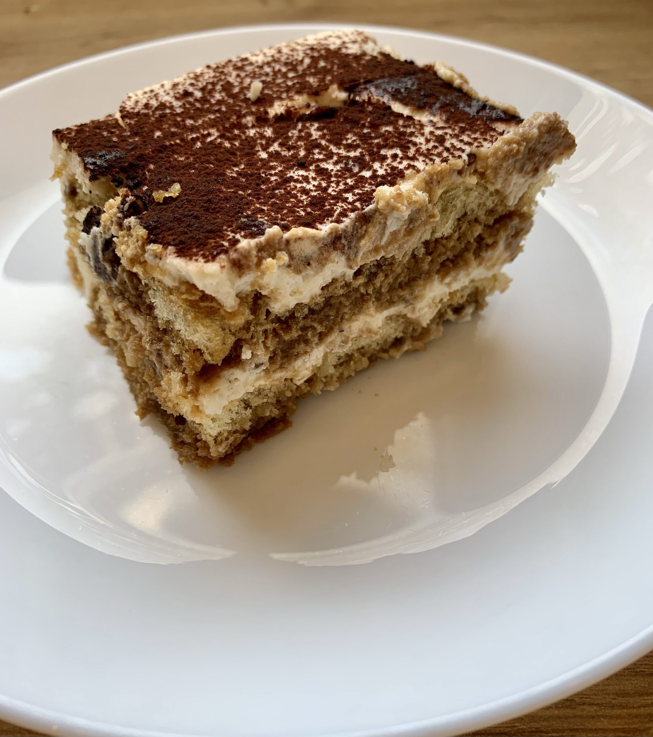 You are currently viewing Tiramisu (ohne Ei) aus der Ofenhexe
