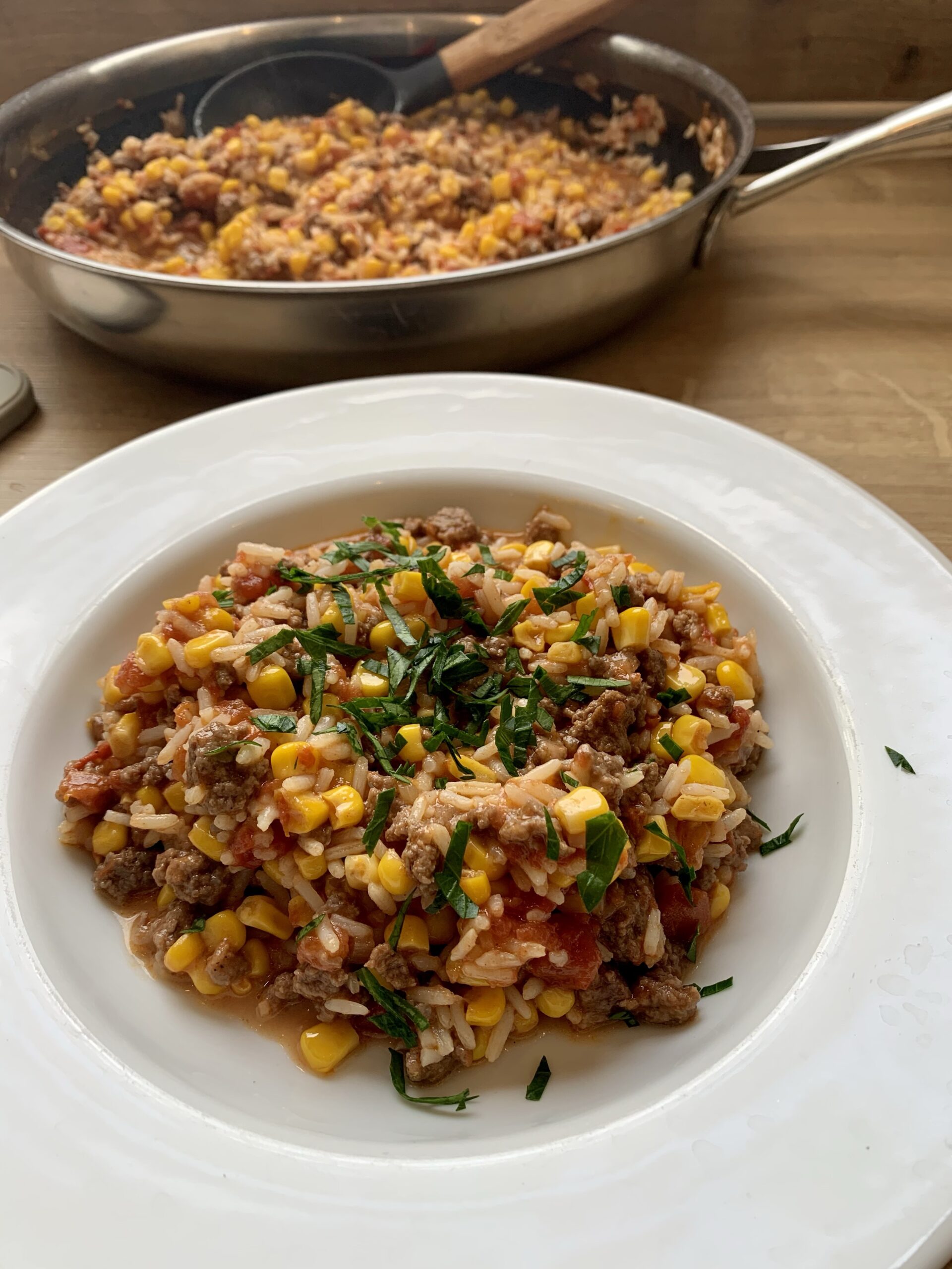 You are currently viewing <strong>One Pot  Reis-Hackfleisch Pfanne aus der Edelstahl Antihaftpfanne </strong>